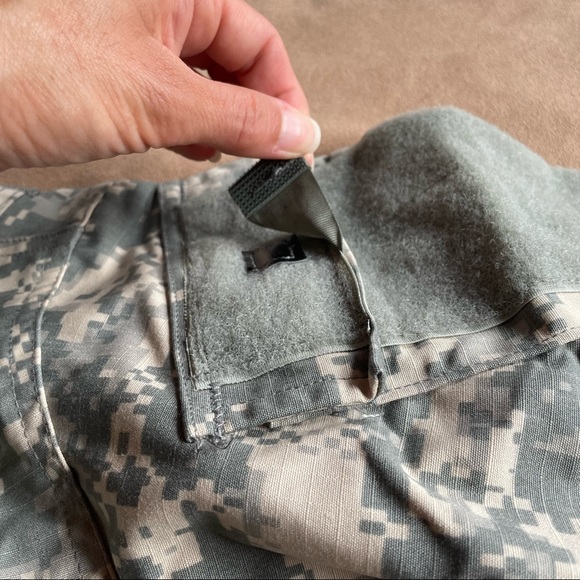 NWT Army Combat Uniform Blouse - Picture 5 of 6